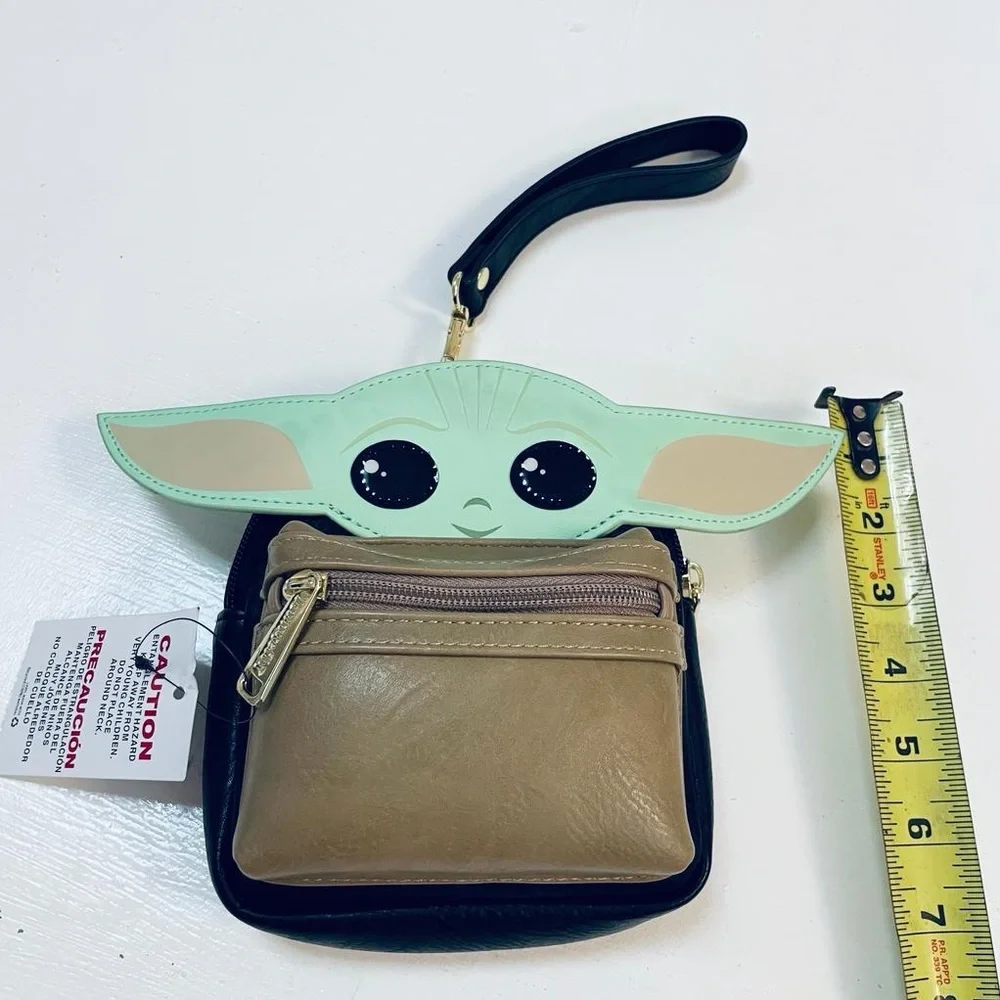 Disney Star Wars loungefly the child mandalorian baby Yoda wristlet belt bag - Picture 7 of 7